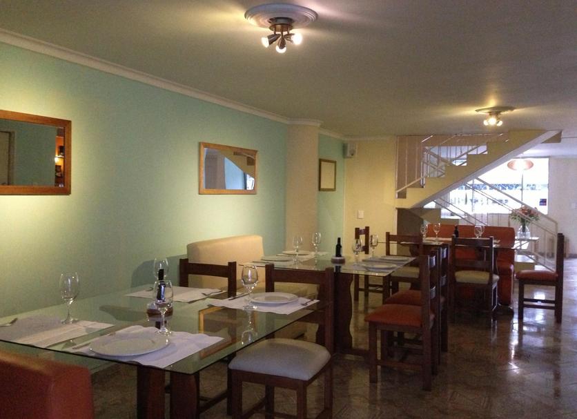 Restaurant Photo