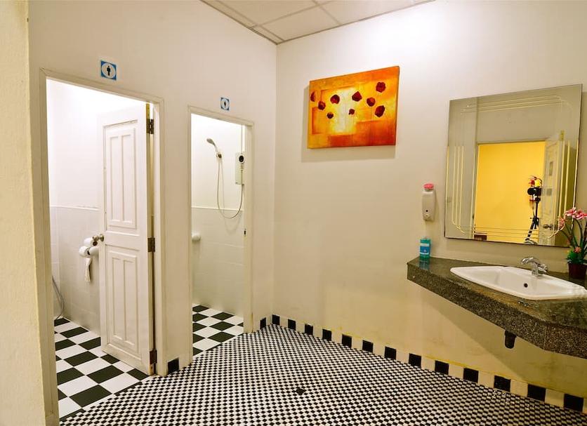 Bathroom Photo