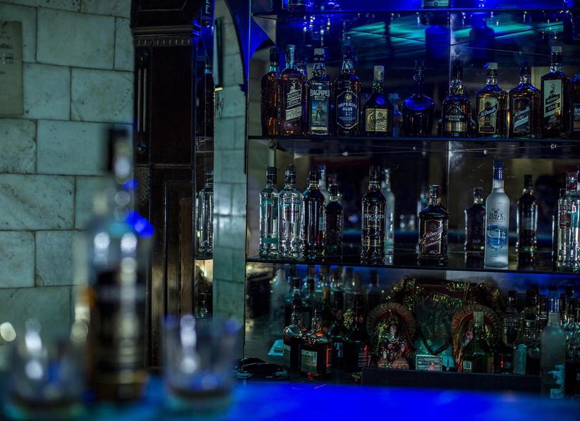 Bar Photo