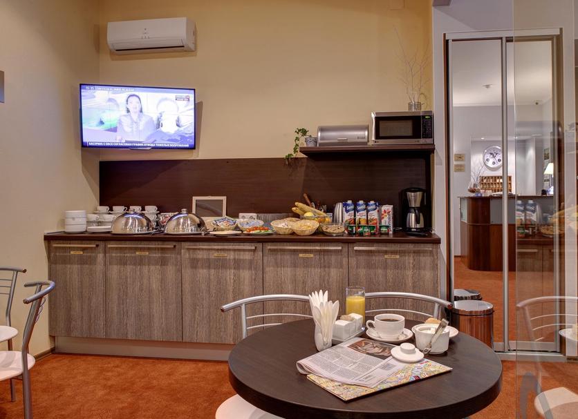 Buffet Photo