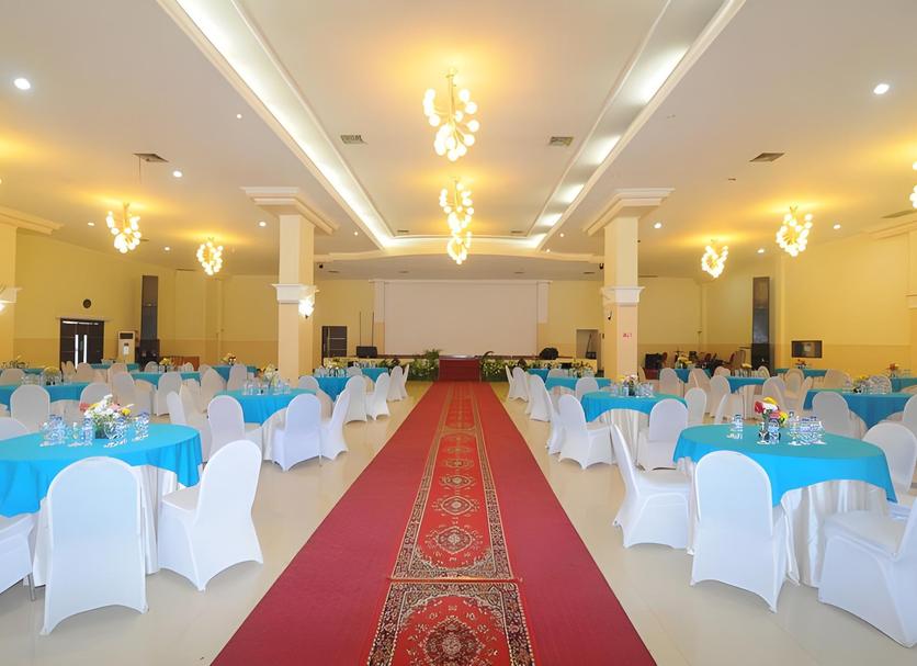 Banquet hall Photo