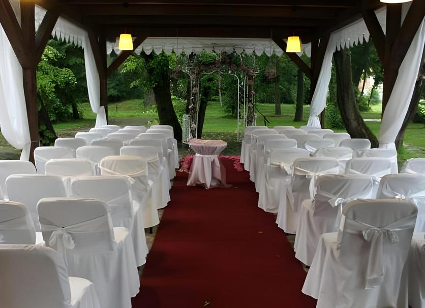 Banquet hall Photo