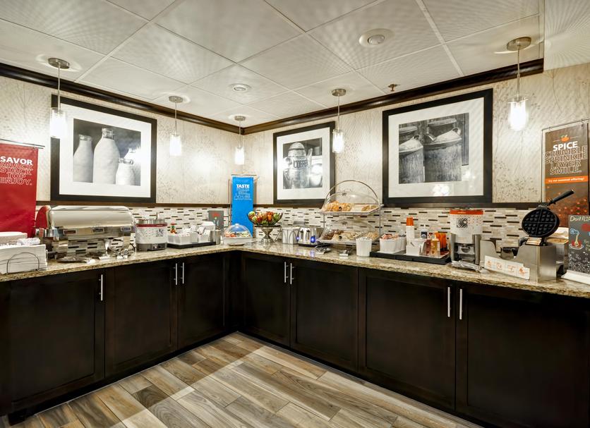 Buffet Photo