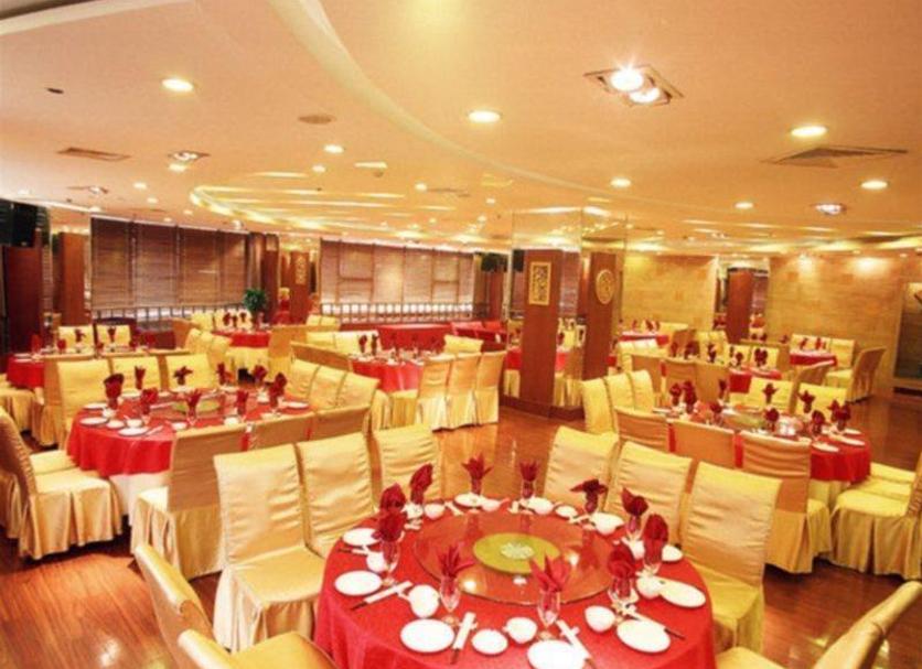 Banquet hall Photo