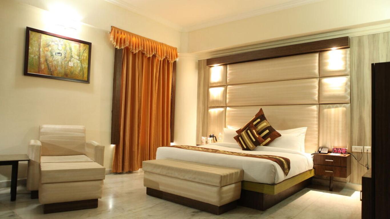 The Solitaire Hotel Dehdradun