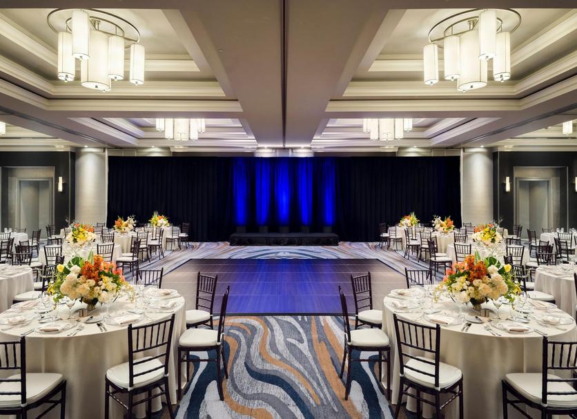 Banquet hall Photo