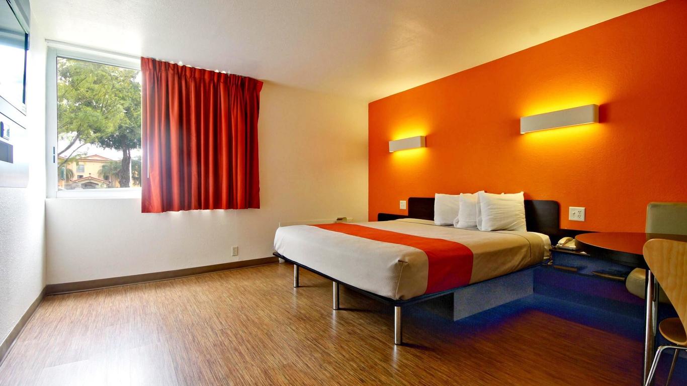 Signature Inn Miami