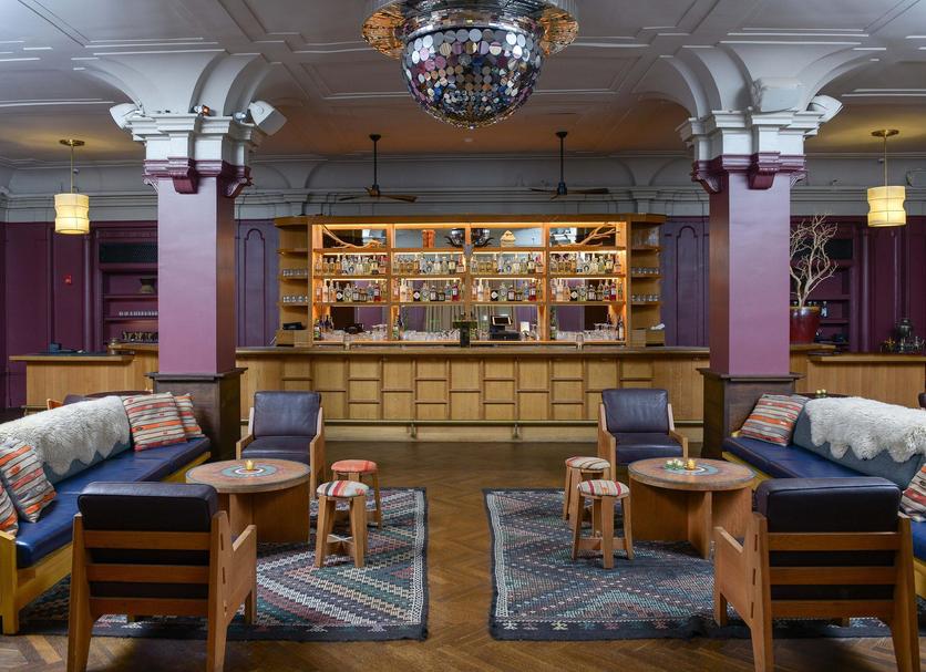Bar Photo