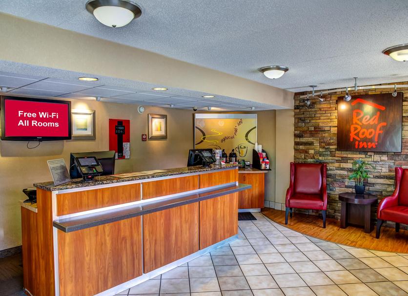 Front desk Photo