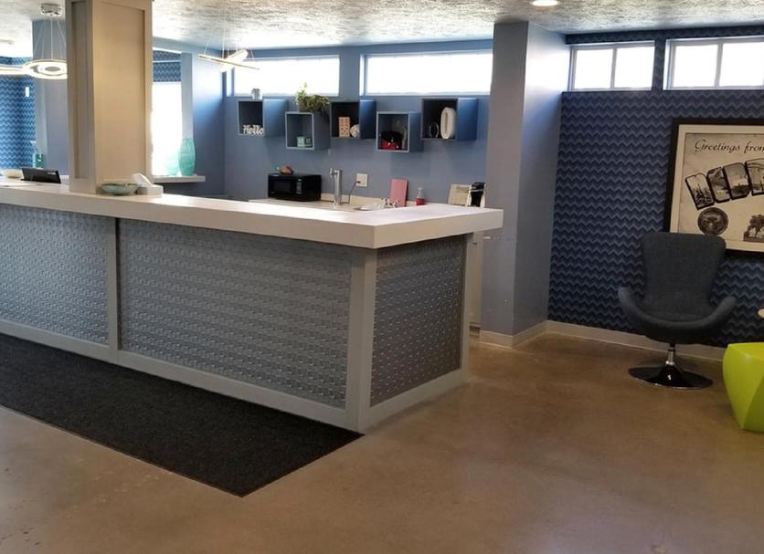 Front desk Photo