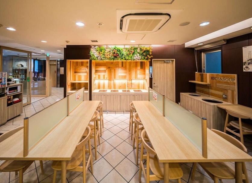 Restaurant Photo