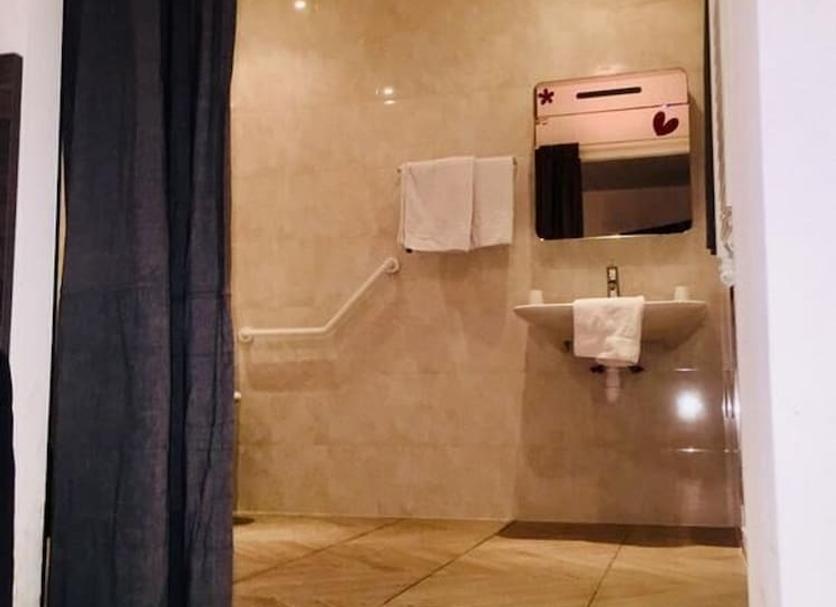 Bathroom Photo