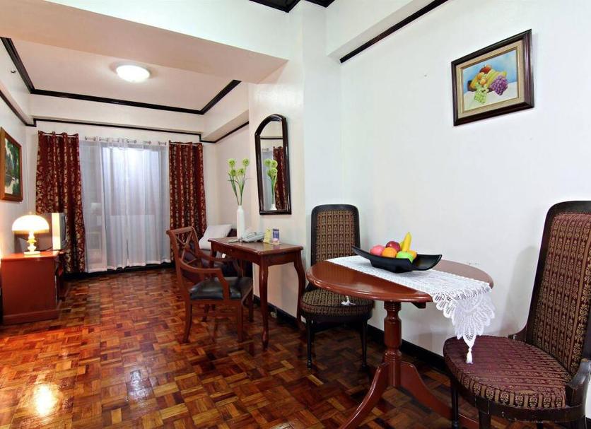 Dining room Photo