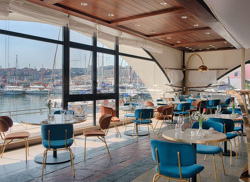 Restaurant Photo