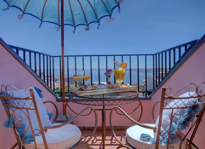 Balcony Photo