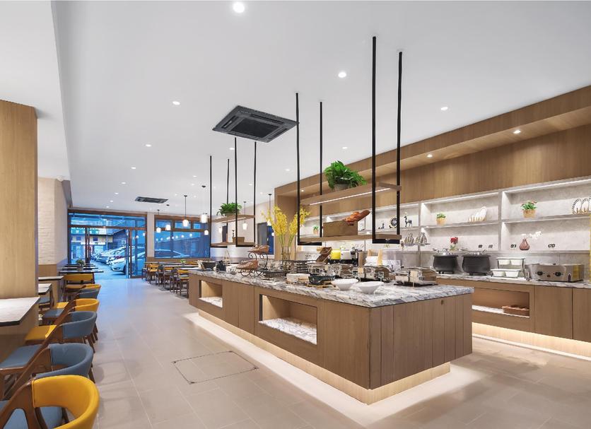 Buffet Photo