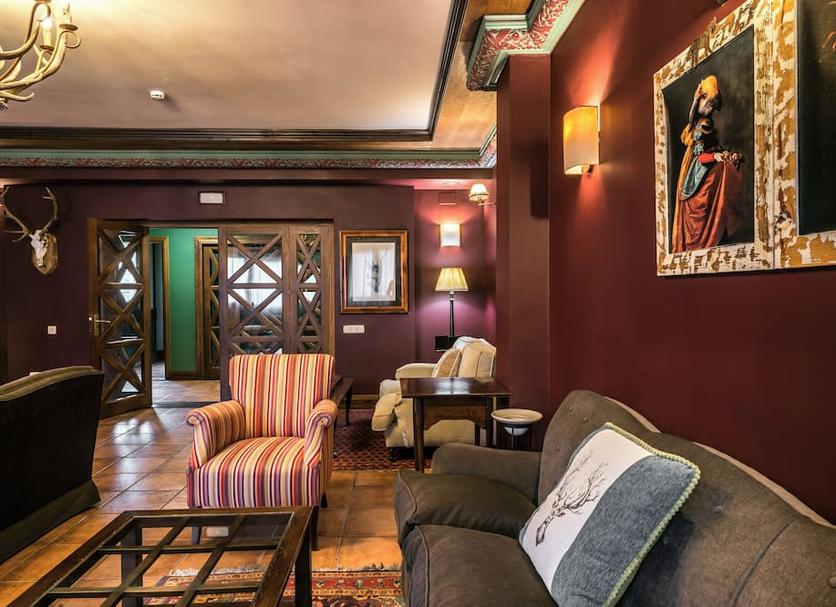 Lounge Photo