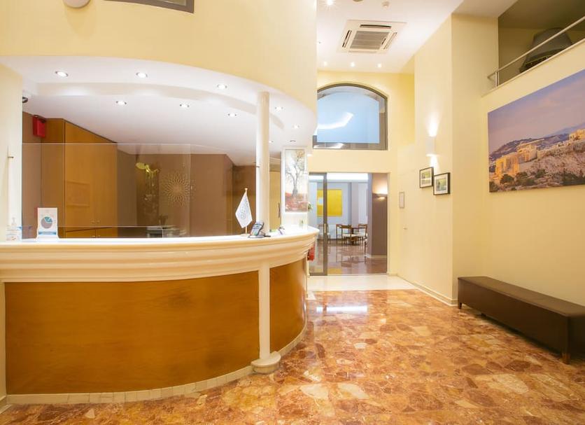 Front desk Photo