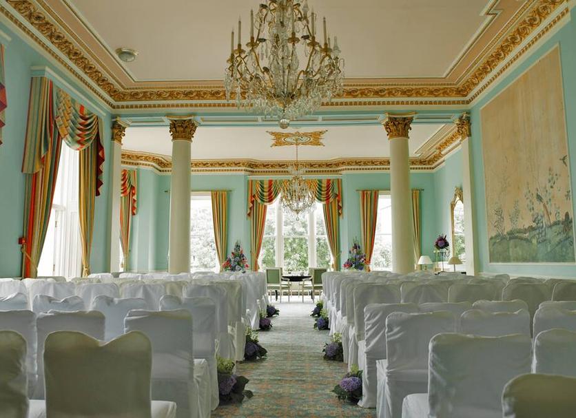 Banquet hall Photo