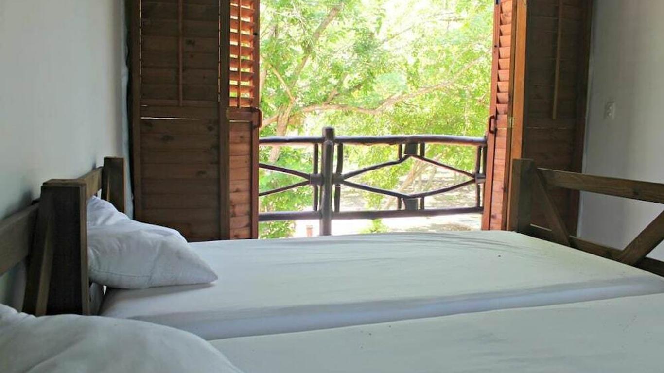 Media Luna Hostel Cartagena