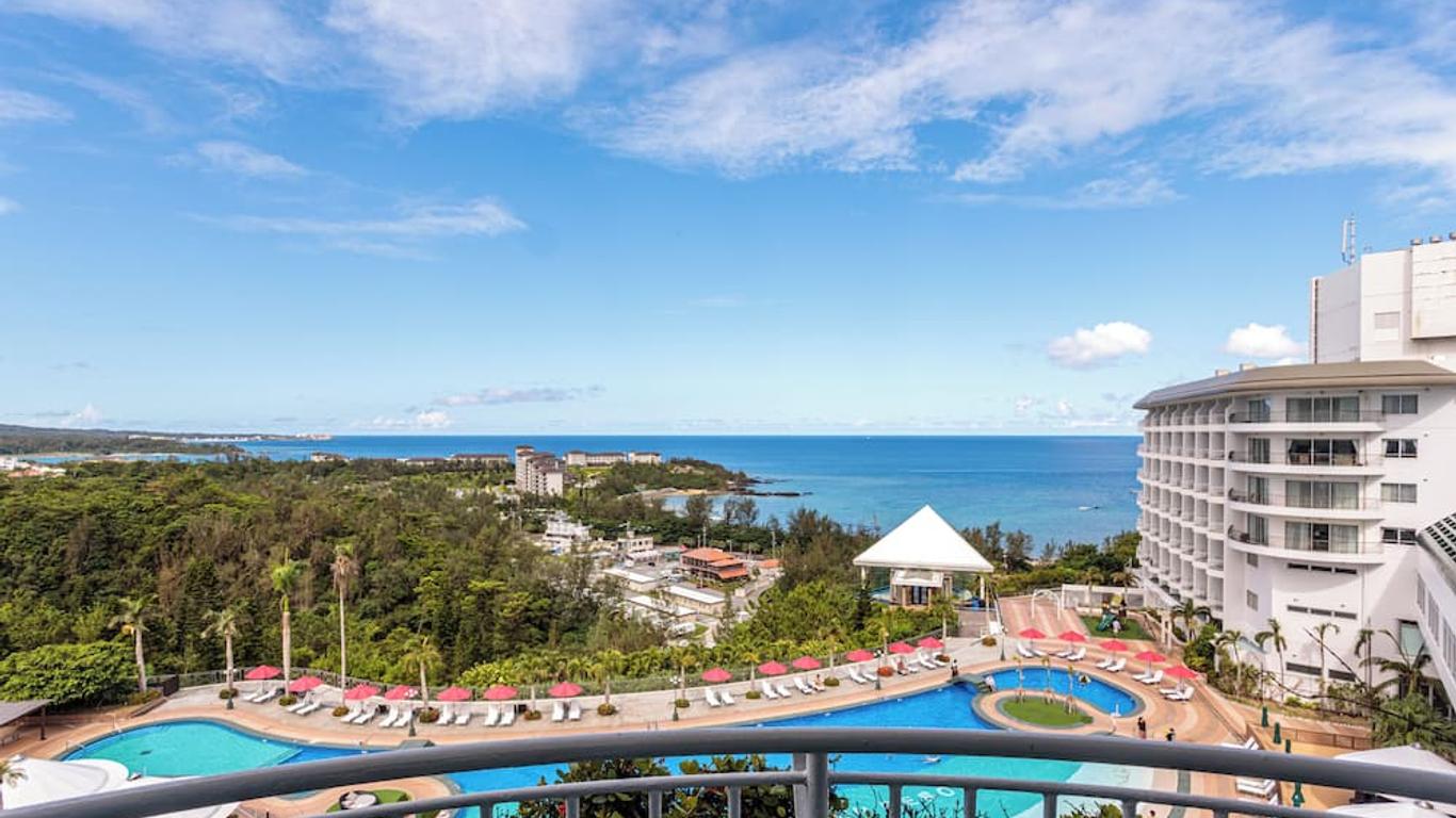 Okinawa Kariyushi Beach Resort Ocean Spa