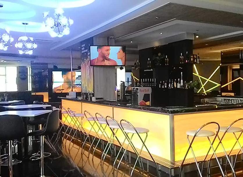 Bar Photo