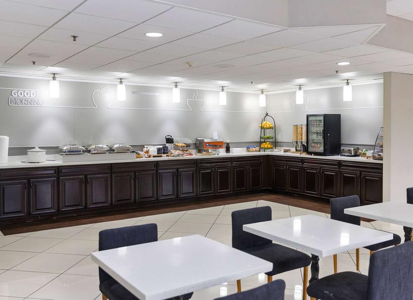 Buffet Photo