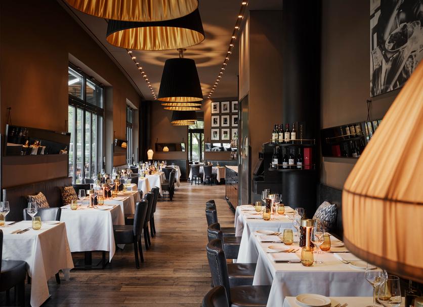 Restaurant Photo