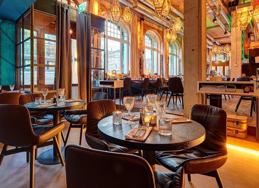 Restaurant Photo