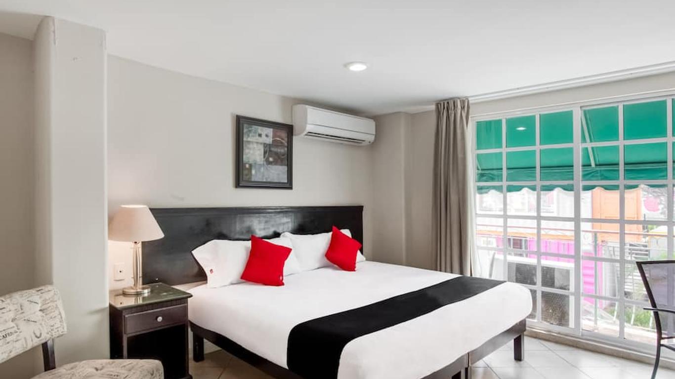 Boca Inn Hotel & Suites