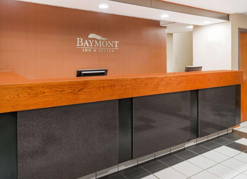 Front desk Photo