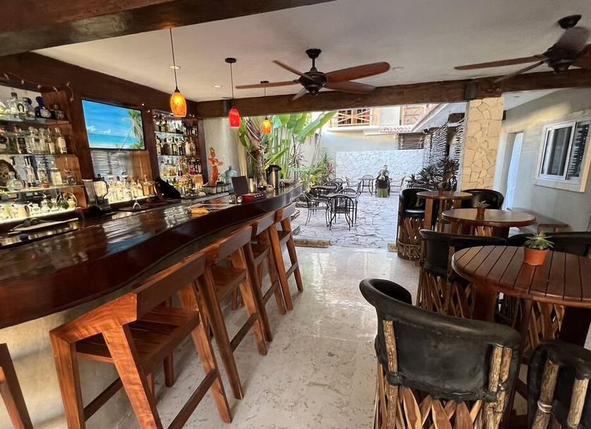 Bar Photo
