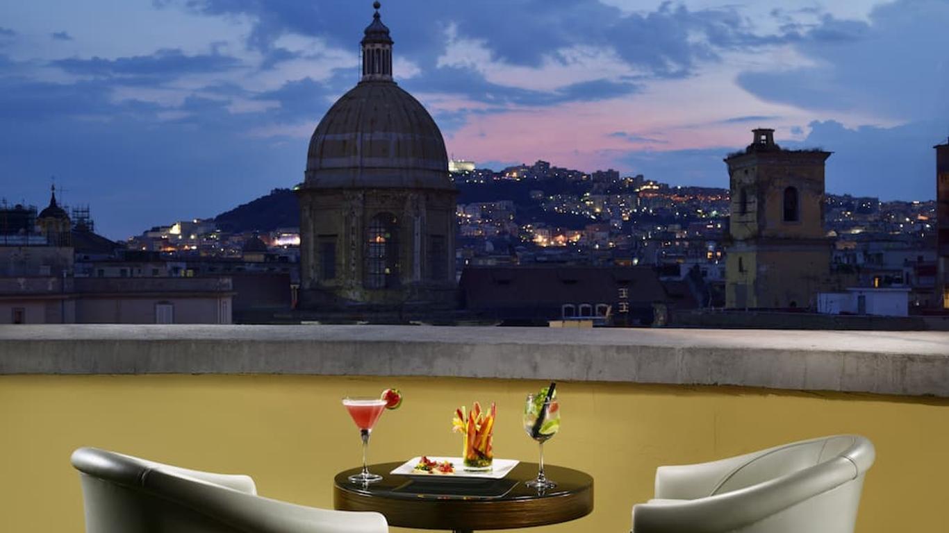 Una Hotels Napoli