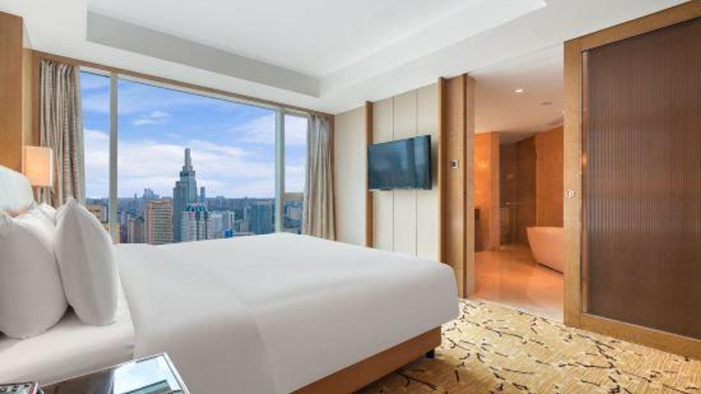 Yihua Hotel