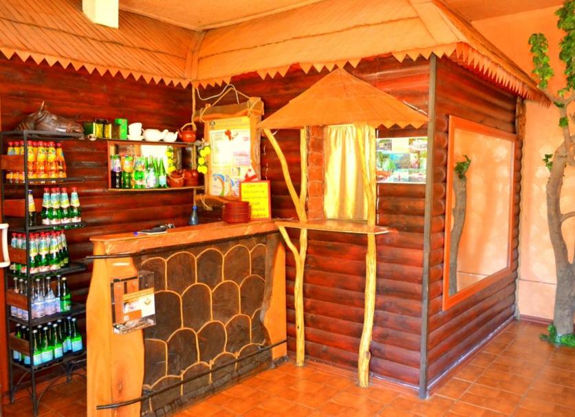 Bar Photo
