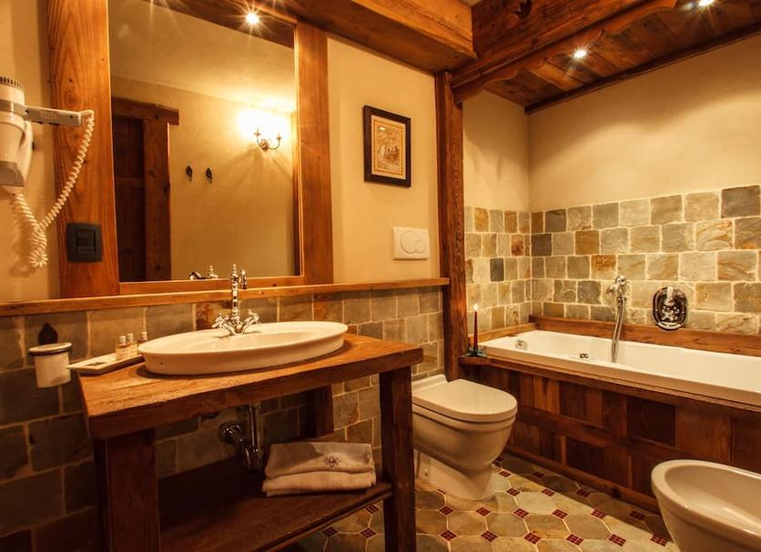 Bathroom Photo