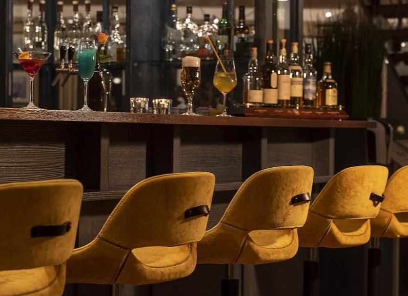 Bar Photo