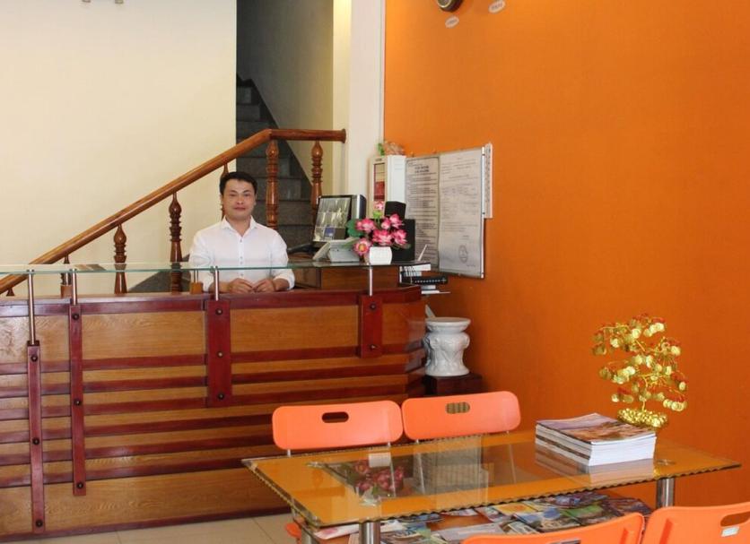 Front desk Photo