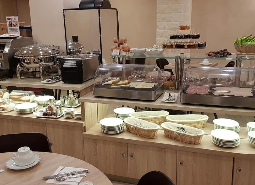 Buffet Photo