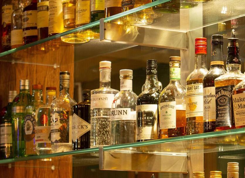 Bar Photo