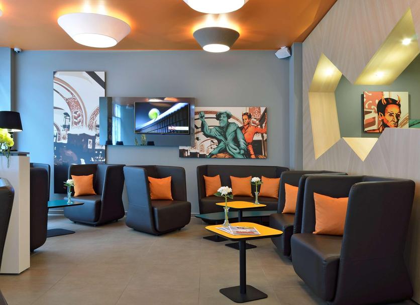 Lounge Photo