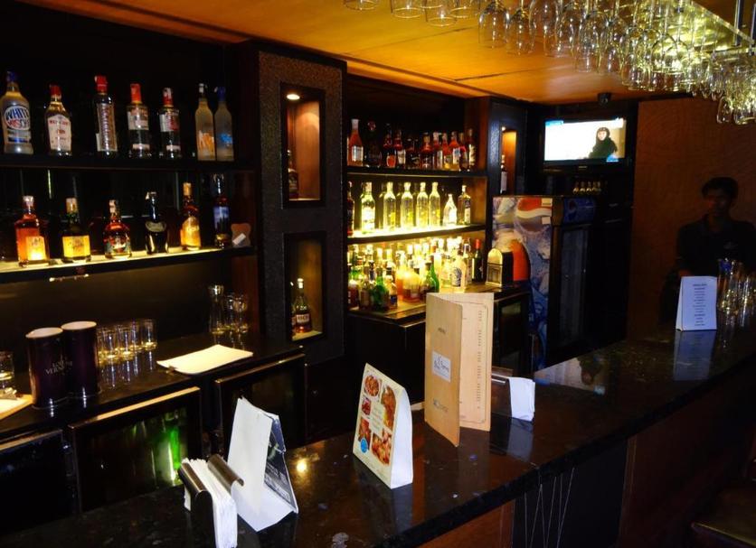 Bar Photo