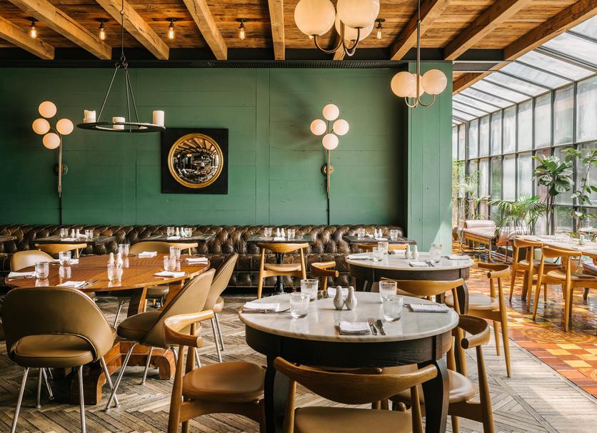 Restaurant Photo