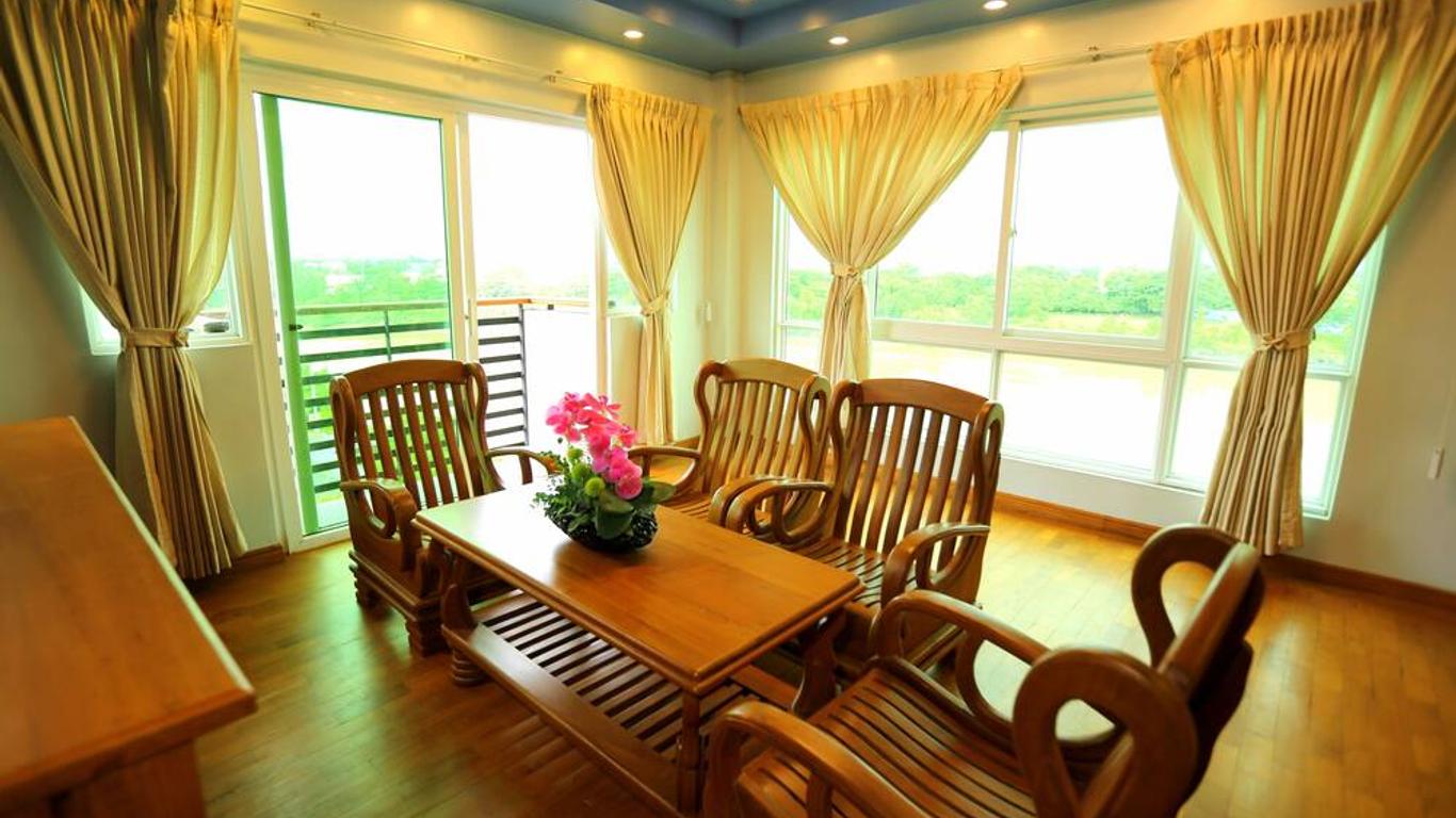 Hotel Sincere Smile Yangon