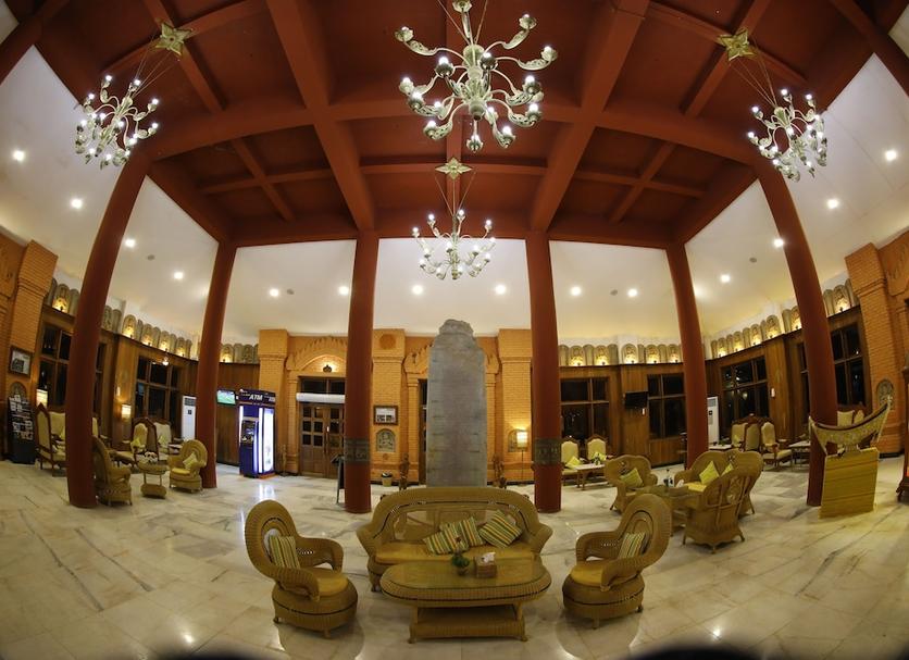 Lobby Photo