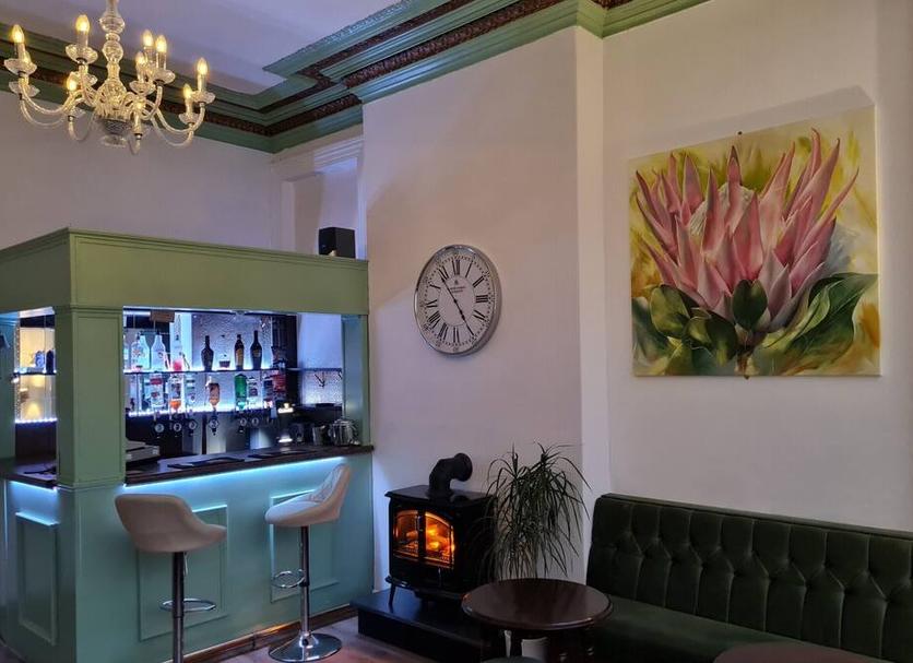 Bar Photo