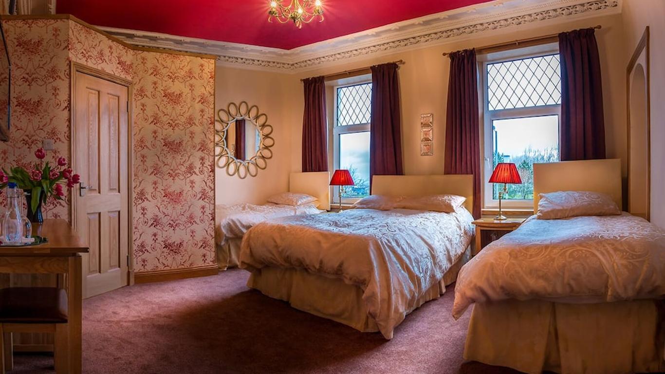 Lakeview Guest House