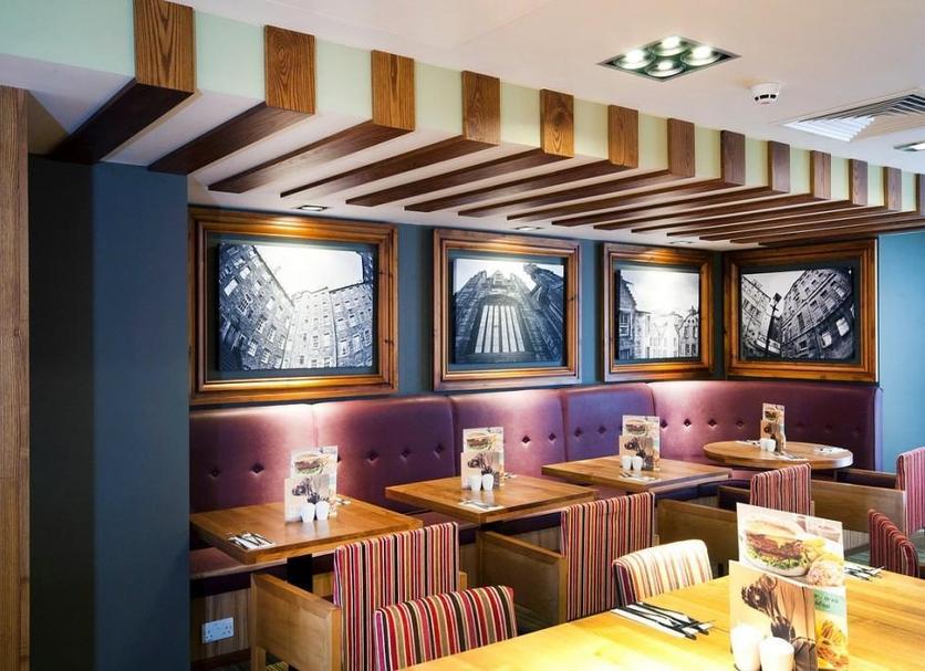 Restaurant Photo