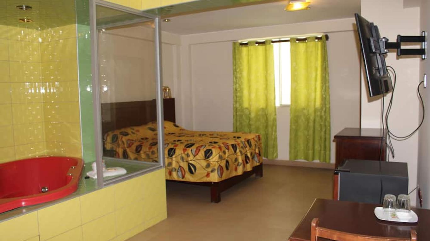 Elixer Hotel