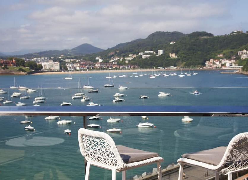 Balcony Photo